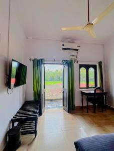La Petite Boutique Hotel - Near Bogmalo Beach and Airport