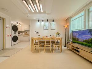 SunStayㅣQuiet 3BR ㅣ창동 , Ssangmum Station ㅣ 4 Beds, Max 7