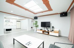 Songjeong Coco Hotel