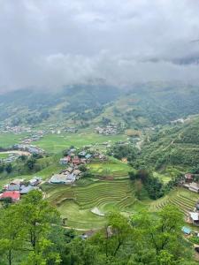 Suoi Sapa Homestay & Trekking