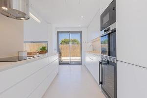 Villa Jô Stylish Family Home with Pool