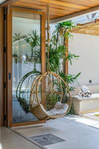 Villa Paraiso - Chic 2BR Escape Near the Beach