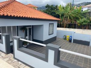 Port view House