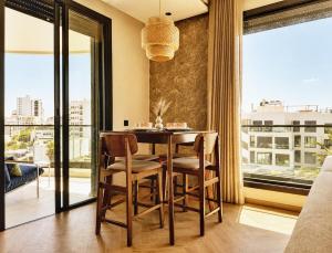 Golden Hour Suite Terrace & Parking Palmier