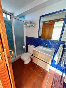 Coqueto apartamento en O Grove con jardín y parking