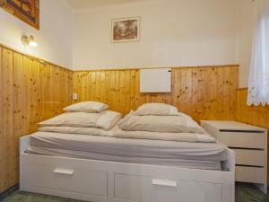 Holiday Home Piccola by Interhome