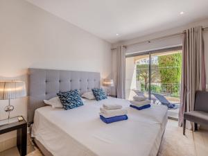 Apartment Pine Hills Ametista by Interhome