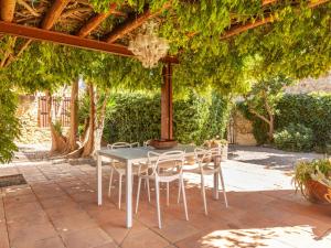Holiday Home Villa Chantal by Interhome