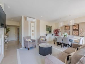 Apartment Pine Hills Diadema-16 by Interhome