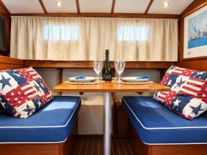 Domus Boat Experience