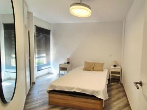Apartment Son de Mar Gondola by Interhome
