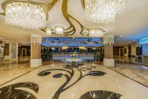 Serenis Hotel