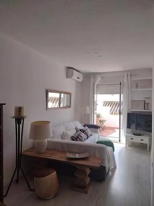 PRECIOSO ATICO JUNTO A LA MAGDALENA