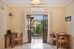 AspireSunshineApt-Premium-2Bhk-Lift-Pool-Beach700m