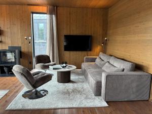Big modern mountain villa with sauna in Idre North Park