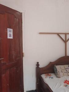 Meridian Bar & Guest House