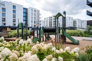 Porto 71 Seaside Apartment with Gym and Parking by Lion Apartments