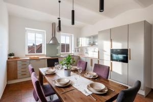 DOT 3BDR Apartment with Parking & AC by EasyBNB Premium
