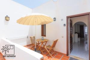 Na Pali Oasis WiFi and Pool iRent Fuerteventura