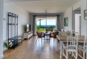 I sea garden view