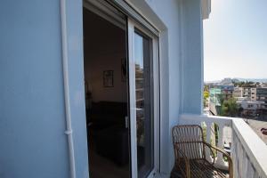 Midway Acropolis View Apt