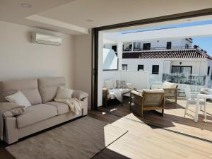 Blue Square Residence