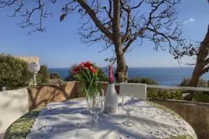 Scogliera del Gabbiano - 莱乌卡 Scogliera del Gabbiano - 莱乌卡