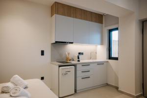 Armyra suites