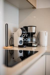 Villa Oasis Mar Menor, private pool, walk to beach, by OYOOSTAYS