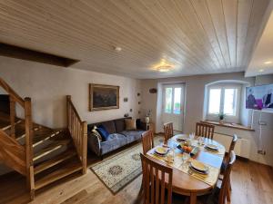 Nobiallo Townhouse - lakefront