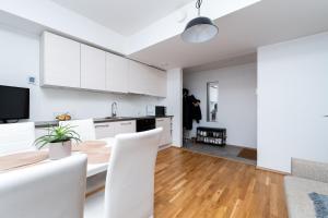 Central location - Large balcony - New building