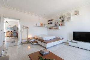 GuestHost - Modern and Bright Apartment in Rome