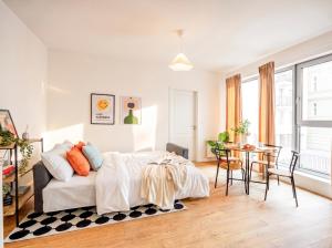 Bright - Bedroom Apartment for 5 - Prague Center