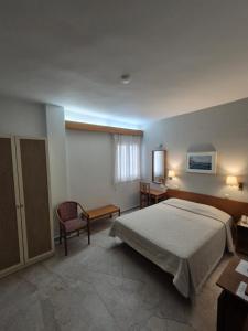 Queen Olga Hotel