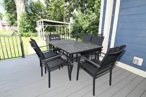 3 King Beds Family & Pet Friendly 5 Min to Dwntwn