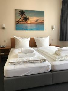 Hotel La Isla, Отели - Кёльн
