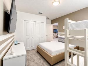 Dazzling Thematic 2BR with 2 Clubhouses