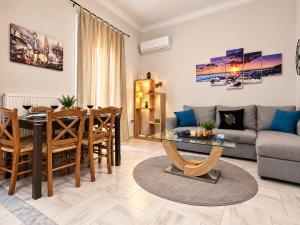 Athens Stay Apartment
