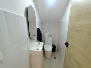 Villa with heated pool & jacuzzi, near beaches