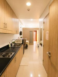 Shore 1 Tower D MOA View