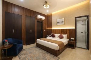 Hotel The White Sand Suites At Airport