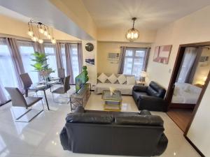Exclusive 1BR Balcony -60sqm -PET -FreeParking -MOA,PICC,CCP,WTC,Airport