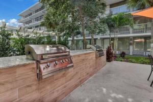 King Bed Retreat 7 mins to Disney withh Free Parking