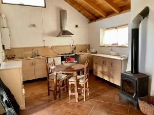 Apartamento de Bea y Dan en El Llanete, Alpandeire