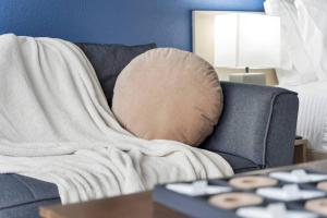 Comfort Studio 8 min to Disney World with Free Parking