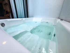 Flat pe na areia com Jacuzzi Jd Ocenaia