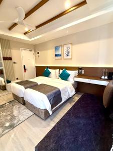 Stingray Beach Inn