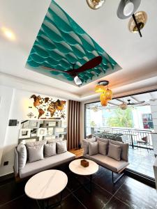 Stingray Beach Inn