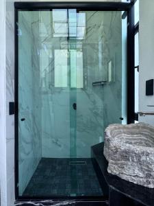 5BR Villa, Private Pool, Walk to La Punta Beach