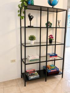 Apartamento en el centro de Ponce - con 2 camas, cocina y WiFi incluido